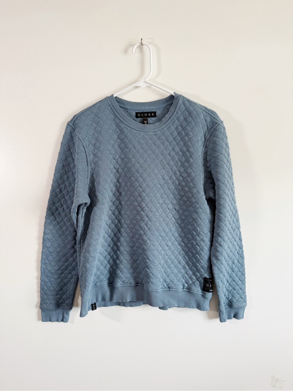 CLOAK Brand Quilted Blue Crew Sweatshirt Size Small